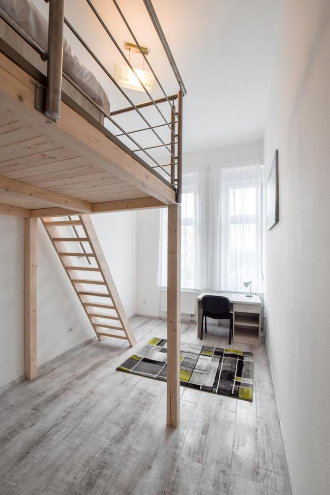 Cityscape Budget Damjanich Apartment Budapest