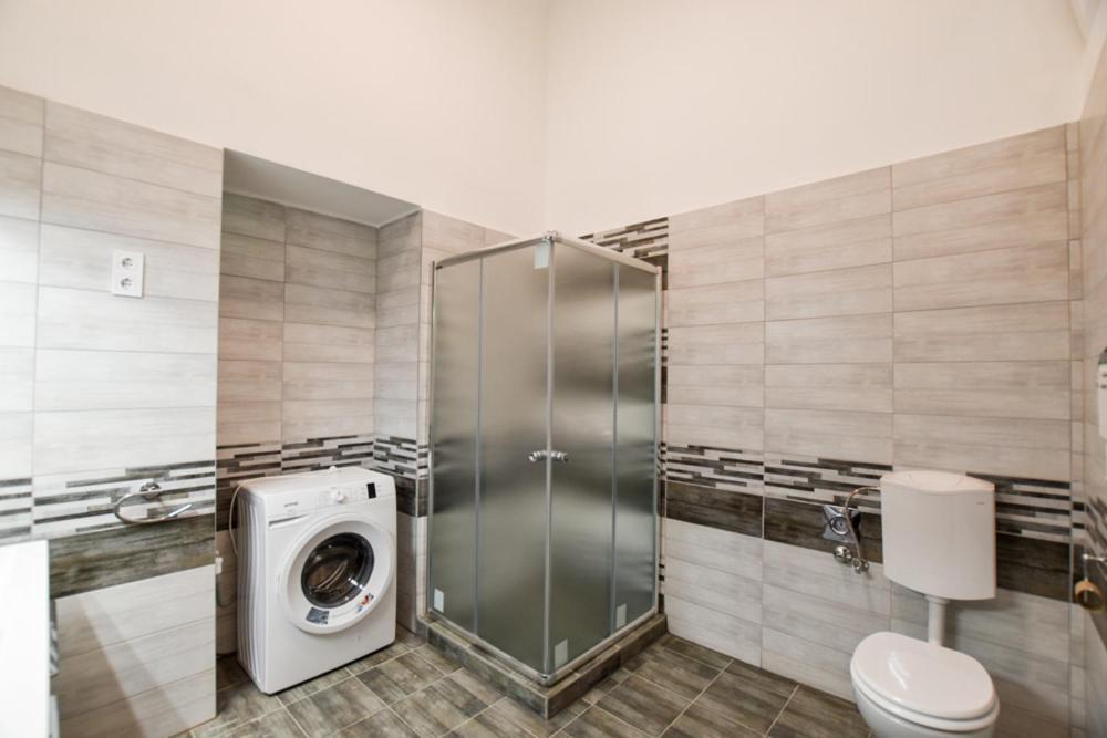 Apartment Cityscape Budget Damjanich *